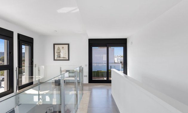 Herverkoop - Vrijstaande woning / Villa -
Orihuela - Vistabella Golf