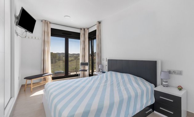 Herverkoop - Vrijstaande woning / Villa -
Orihuela - Vistabella Golf