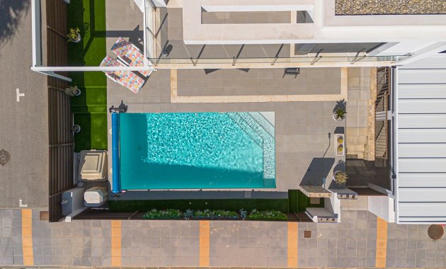 Herverkoop - Vrijstaande woning / Villa -
Orihuela - Vistabella Golf