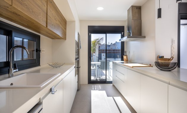 Wiederverkauf - Freistehend / Villa -
Dolores