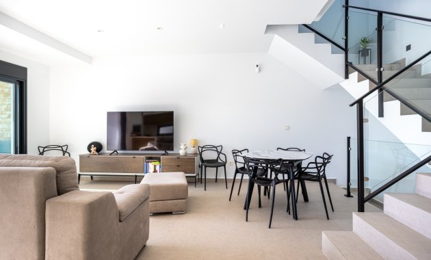 Wiederverkauf - Freistehend / Villa -
Dolores