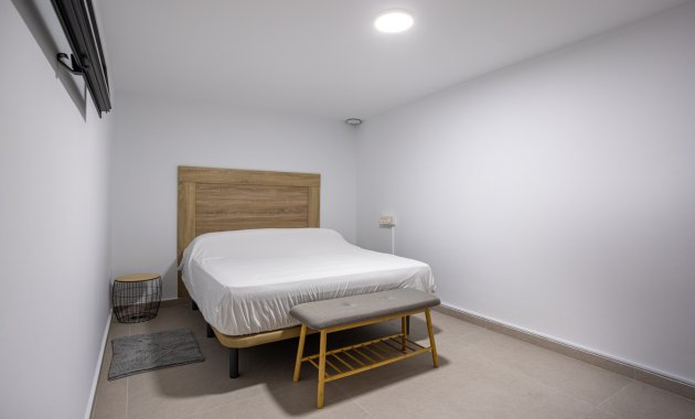 Wiederverkauf - Freistehend / Villa -
Dolores