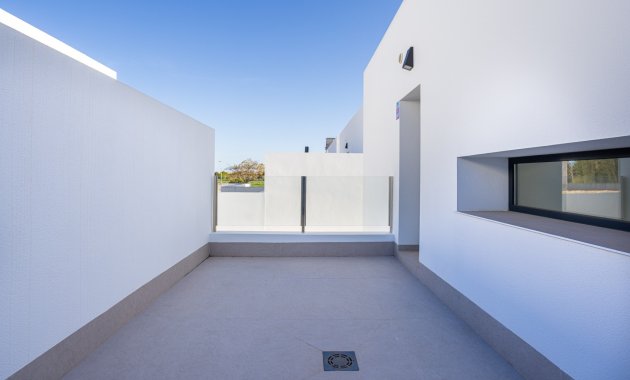 Wiederverkauf - Freistehend / Villa -
Dolores