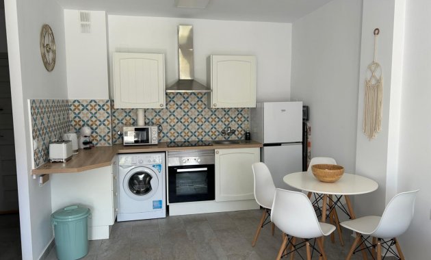 Reventa - Apartamento -
Cabo Roig