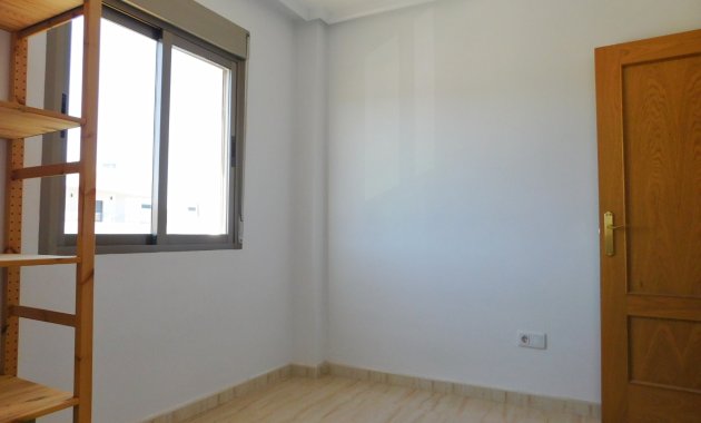 Reventa - Apartamento -
San Miguel de Salinas - San Miguel Salinas