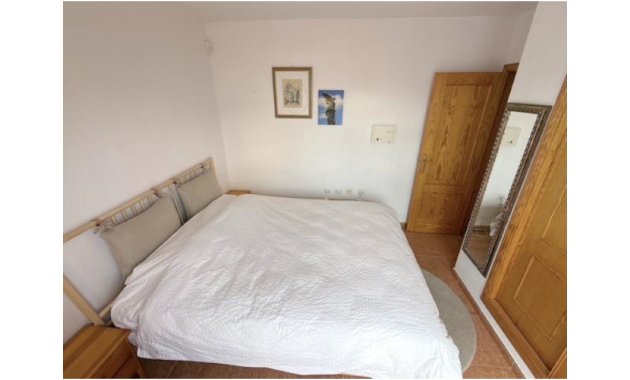 Herverkoop - Geschakelde Villa -
Orihuela - Desamparados - Hurchillo - Torremendo