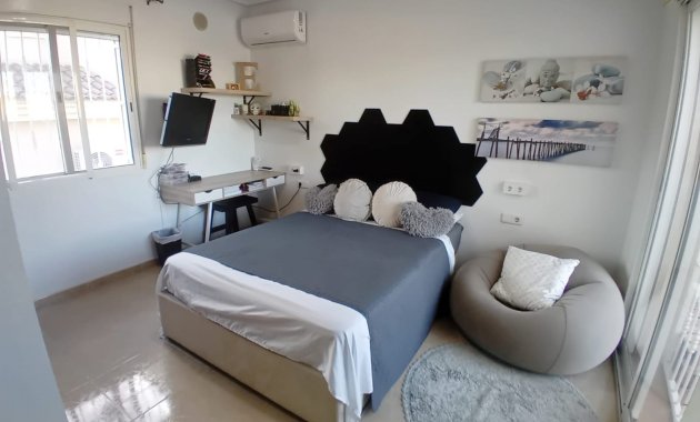 Herverkoop - Vrijstaande woning / Villa -
Ciudad Quesada - Rojales - Doña Pepa