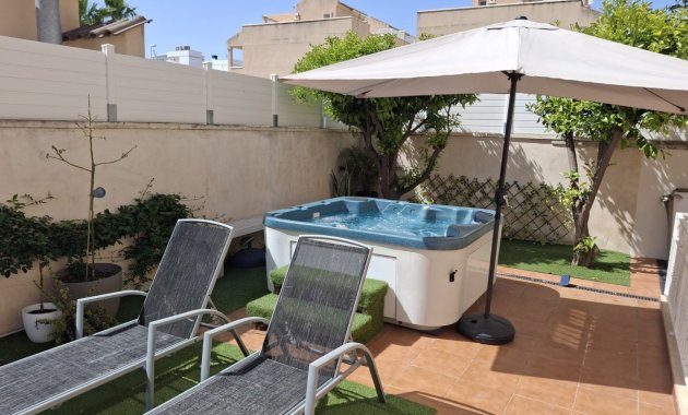 Herverkoop - Vrijstaande woning / Villa -
Ciudad Quesada - Rojales - Doña Pepa