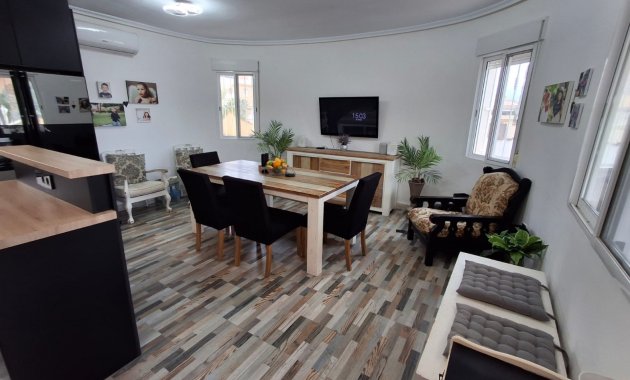 Herverkoop - Vrijstaande woning / Villa -
Ciudad Quesada - Rojales - Doña Pepa