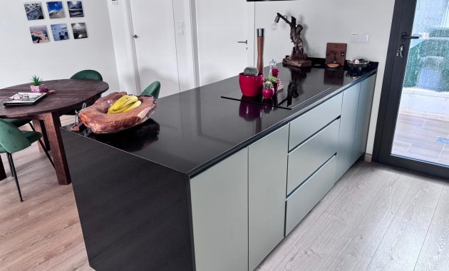 Herverkoop - Geschakelde Villa -
Los Montesinos - La Herada