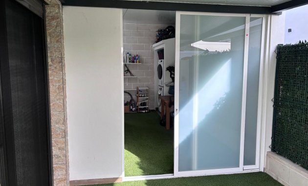 Herverkoop - Geschakelde Villa -
Los Montesinos - La Herada