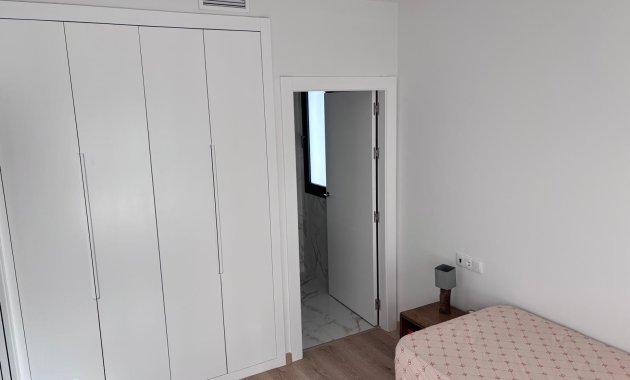 Herverkoop - Geschakelde Villa -
Los Montesinos - La Herada