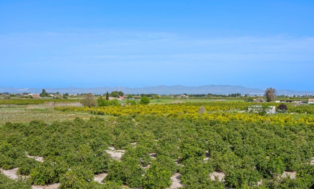 Herverkoop - Appartement -
Daya Nueva - Costa Blanca South