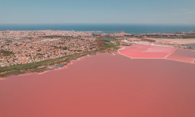 Nieuwbouw Woningen - Bungalow op verdieping -
Torrevieja