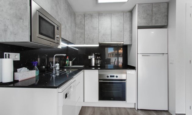 Wiederverkauf - Duplex -
Torrevieja - Lago Jardin