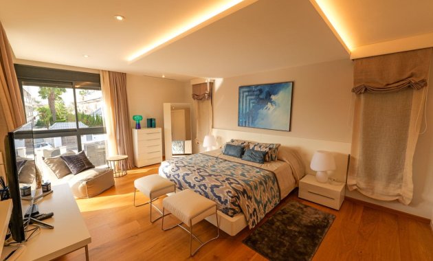 Neue Gebäude - Freistehend / Villa -
Torrevieja