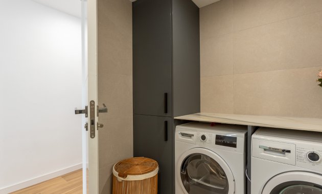 Reventa - Chalet -
Torrevieja - Los Balcones