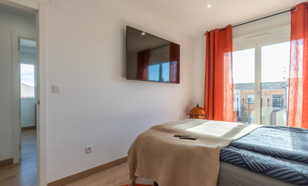 Reventa - Chalet -
Torrevieja - Los Balcones