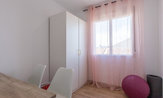 Reventa - Chalet -
Torrevieja - Los Balcones