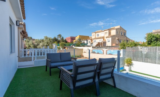 Reventa - Chalet -
Torrevieja - Los Balcones