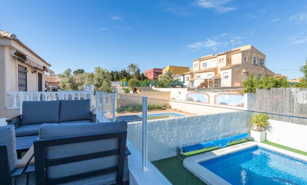 Reventa - Chalet -
Torrevieja - Los Balcones
