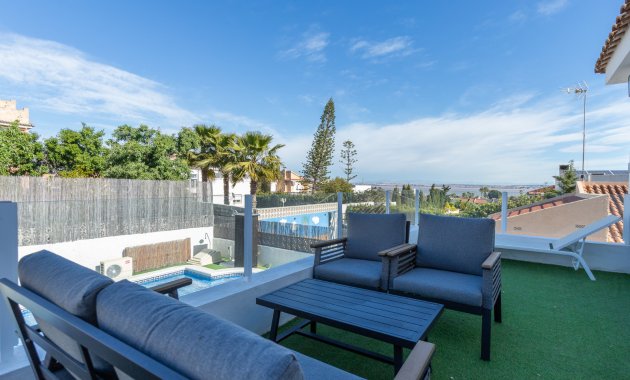 Reventa - Chalet -
Torrevieja - Los Balcones