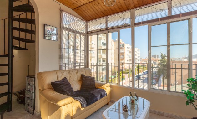 Herverkoop - Penthouse -
Torrevieja - Nueva Torrevieja