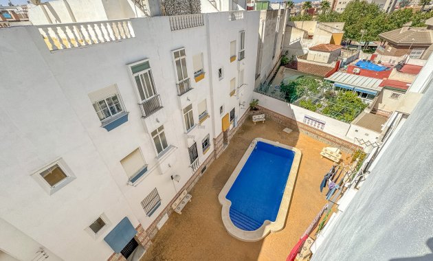 Herverkoop - Penthouse -
Torrevieja - Nueva Torrevieja
