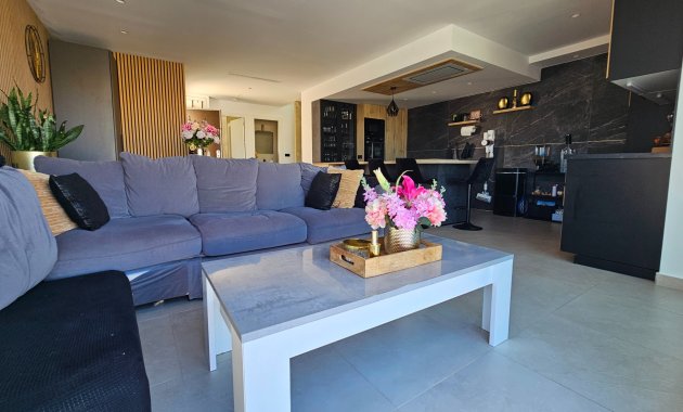 Herverkoop - Vrijstaande woning / Villa -
Algorfa