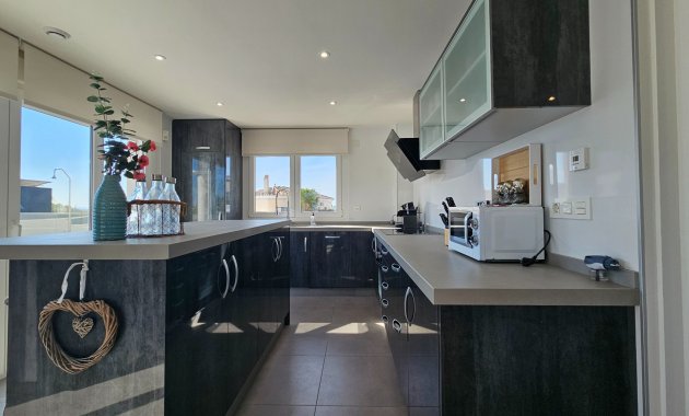 Herverkoop - Vrijstaande woning / Villa -
La Marina