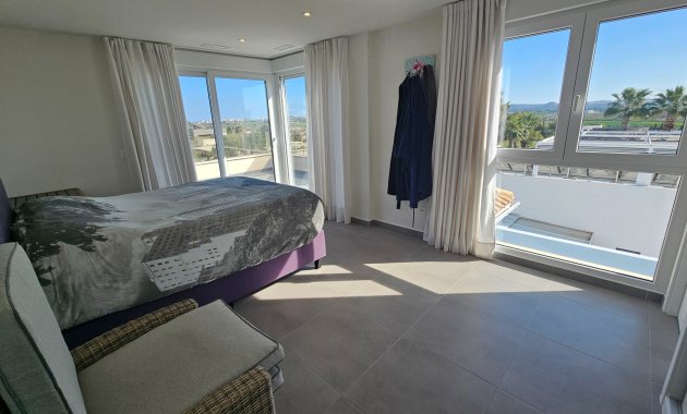 Herverkoop - Vrijstaande woning / Villa -
La Marina