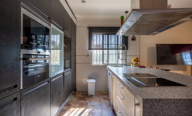 Herverkoop - Vrijstaande woning / Villa -
Elche - La Hoya