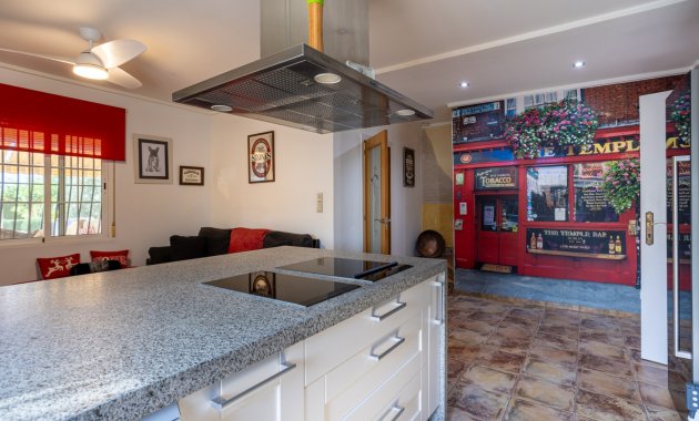 Herverkoop - Vrijstaande woning / Villa -
Elche - La Hoya