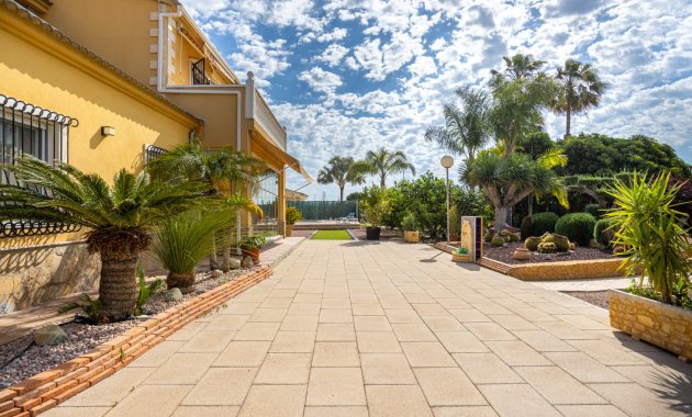 Herverkoop - Vrijstaande woning / Villa -
Elche - La Hoya