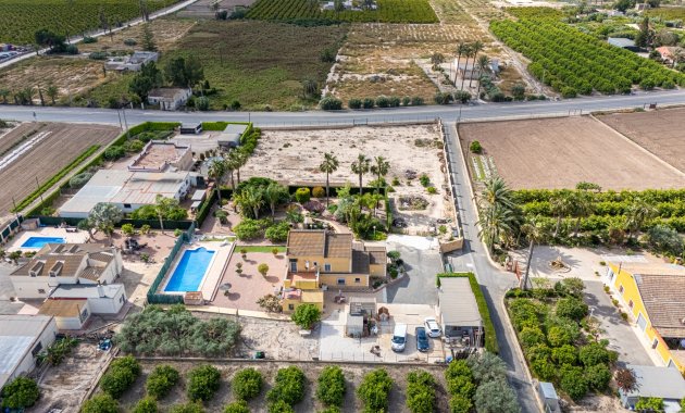 Herverkoop - Vrijstaande woning / Villa -
Elche - La Hoya