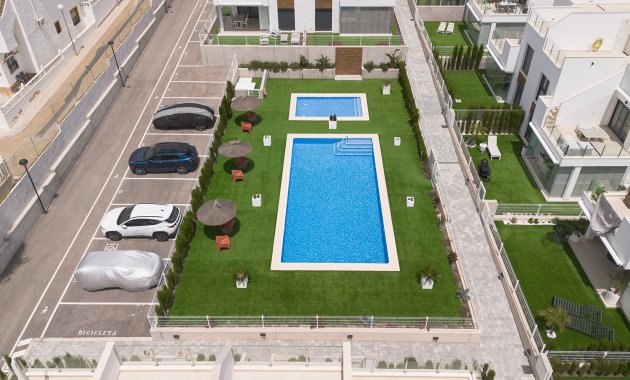 Herverkoop - Appartement -
Orihuela - Entre Naranjos Vistabella Golf