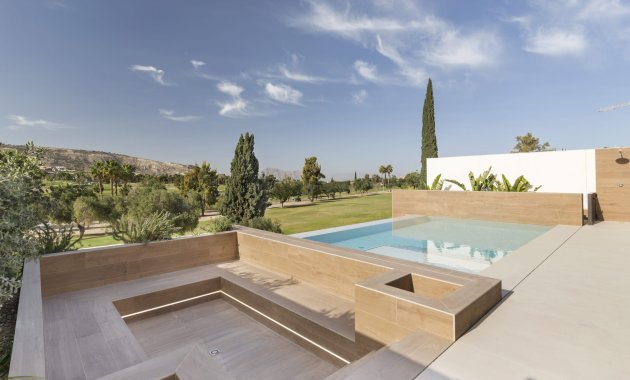 Obra nueva - Independiente / Villa -
La Finca Golf