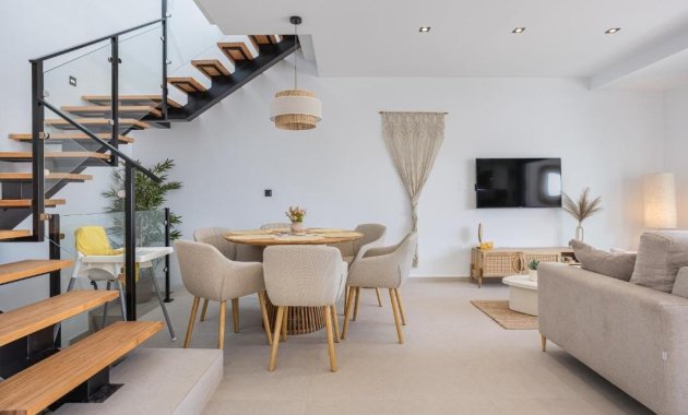 Herverkoop - Vrijstaande woning / Villa -
Dolores