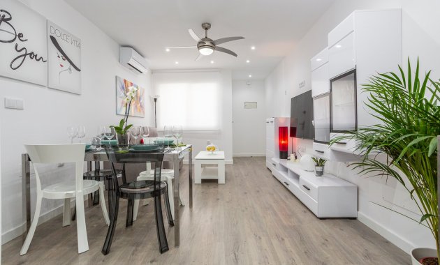Herverkoop - Appartement -
Orihuela - Vistabella Golf