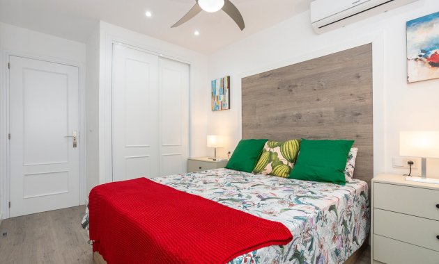 Herverkoop - Appartement -
Orihuela - Vistabella Golf