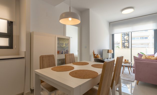 Herverkoop - Penthouse -
Torrevieja