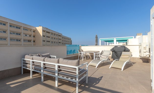 Herverkoop - Penthouse -
Torrevieja