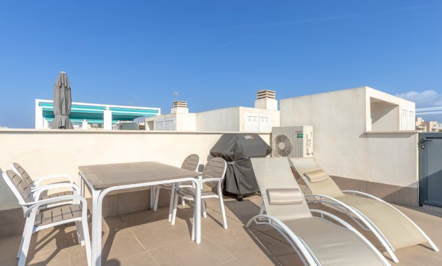 Herverkoop - Penthouse -
Torrevieja
