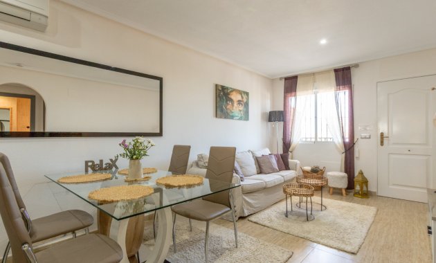 Herverkoop - Bungalow -
Orihuela Costa - Villamartín