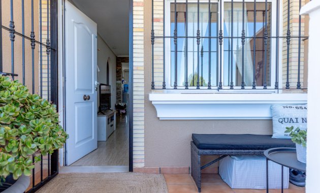 Herverkoop - Bungalow -
Orihuela Costa - Villamartín