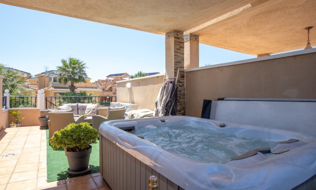 Herverkoop - Bungalow -
Orihuela Costa - Villamartín