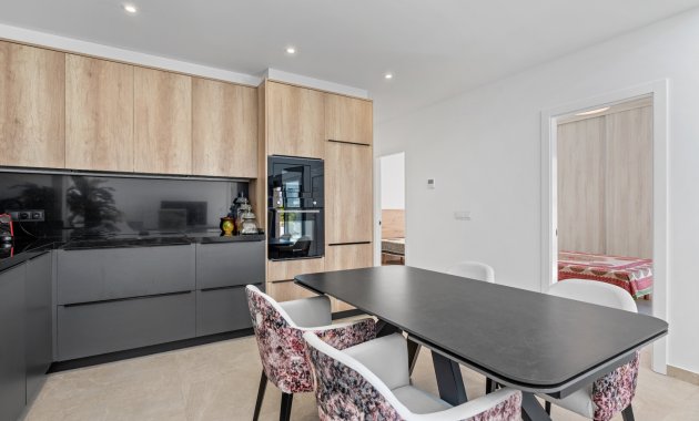 Herverkoop - Vrijstaande woning / Villa -
Daya Nueva - Costa Blanca South