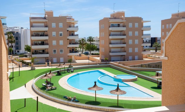Herverkoop - Appartement -
Guardamar del Segura - El Raso