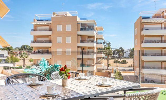 Herverkoop - Appartement -
Guardamar del Segura - El Raso