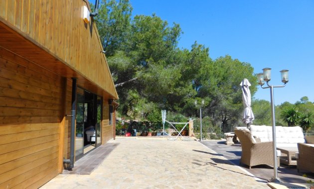 Herverkoop - Finca   -
Torremendo